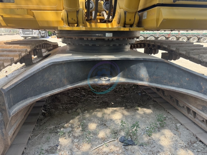 Used Komatsu 460 Excavator for Sale