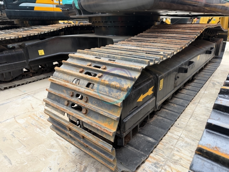 Used Kobelco 210 Excavator for Sale