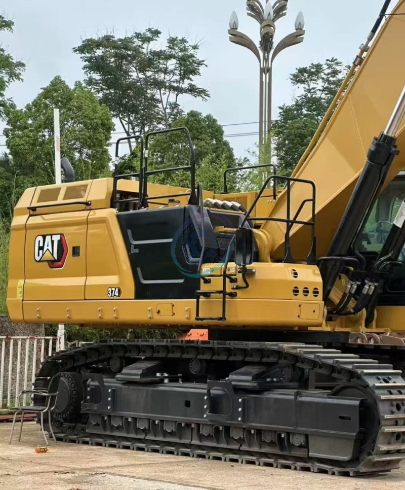 Used Caterpillar 374 Excavator for Sale