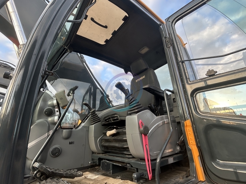 Used Hyundai 220LC-9S Excavator for Sale