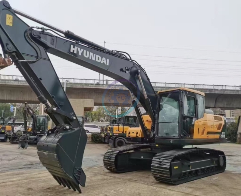 Used Hyundai HX200 Excavator for Sale