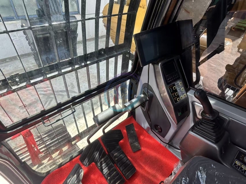 Used Hyundai HX220HD Excavator for Sale