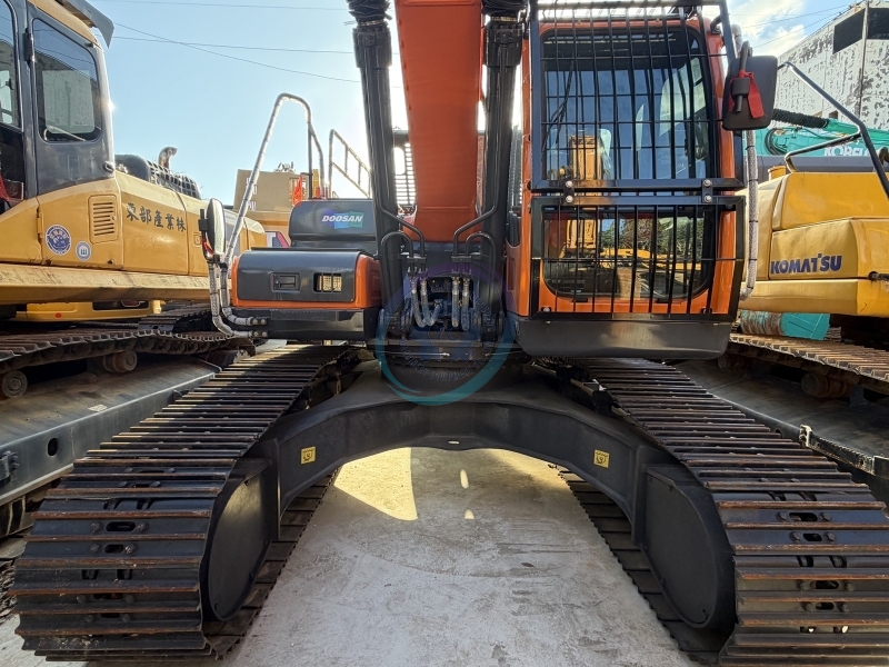 Used Doosan 225LCA Excavator for Sale