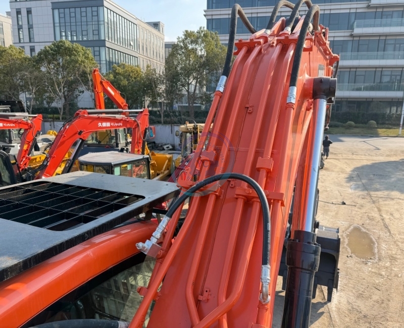 Used Doosan DX340 Excavator for Sale