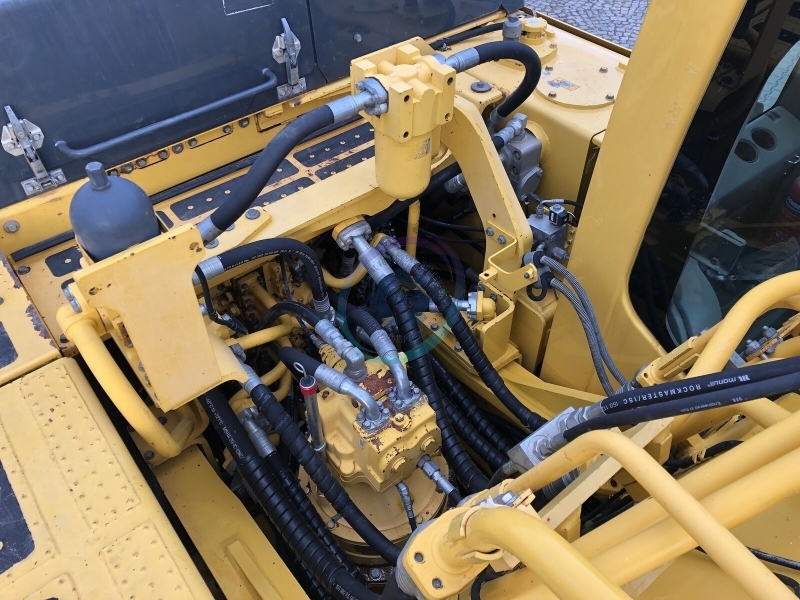 Original Used Japan KOMATSU PC490LC-11 Excavator Second Hand 49 Ton Digger High Quality in Stock