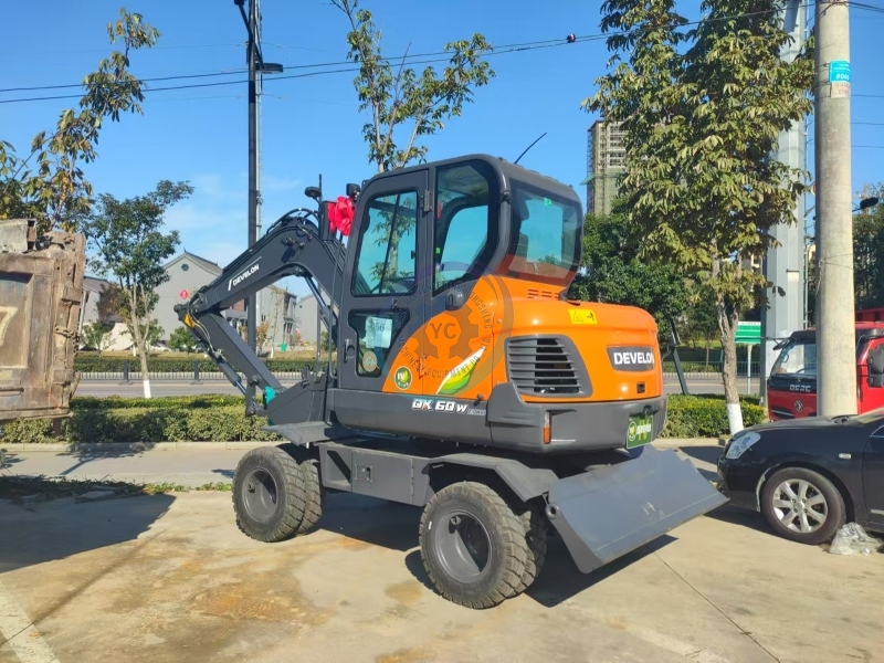 Used Doosan DX60W Mini Excavator for Sale