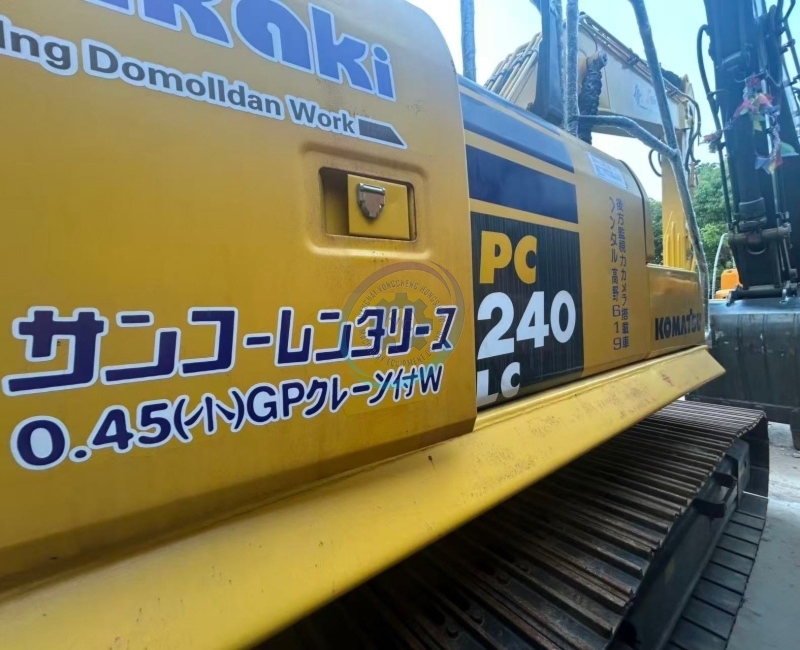 Used Komatsu PC240 Excavator for Sale