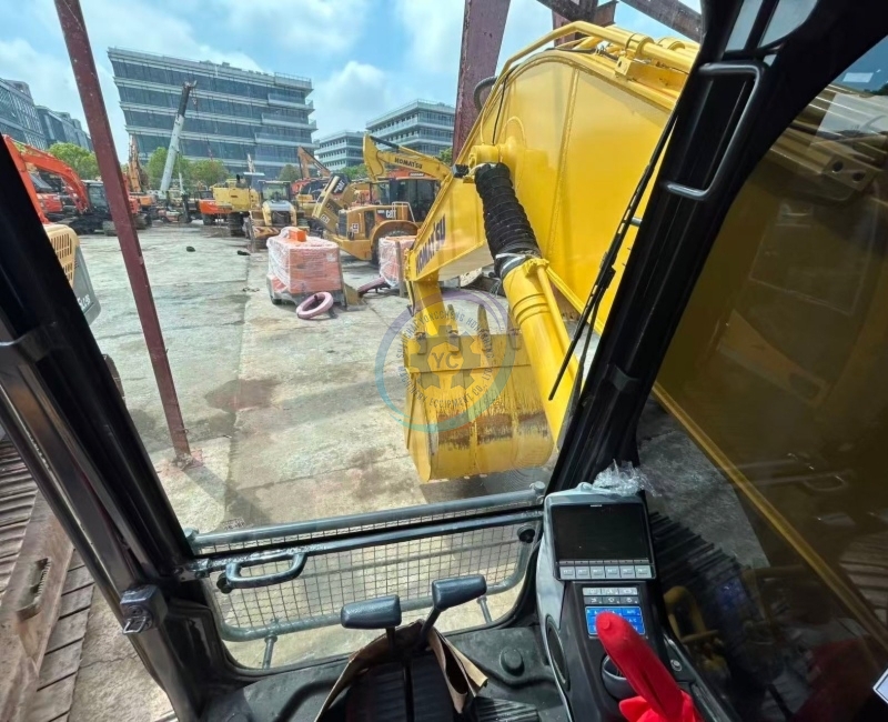 Used Komatsu PC200 Excavator for Sale