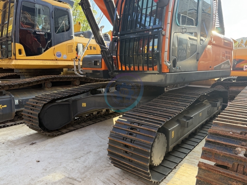 Used Doosan 225LCA Excavator for Sale