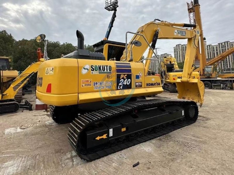 Midi Used Komatsu Excavator PC240-8 Urban Construction Machinery
