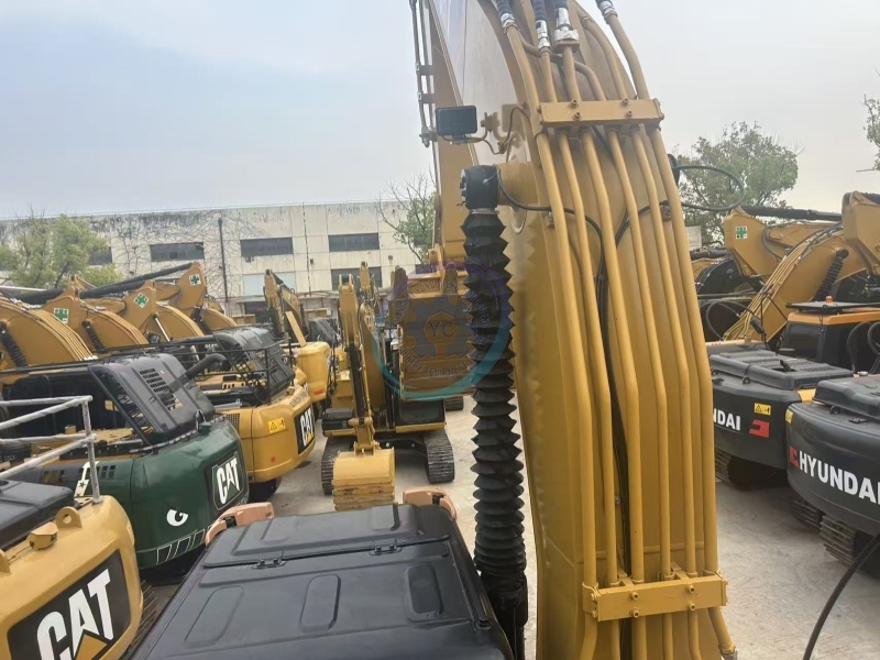Used Caterpillar 323D2L Excavator for Sale