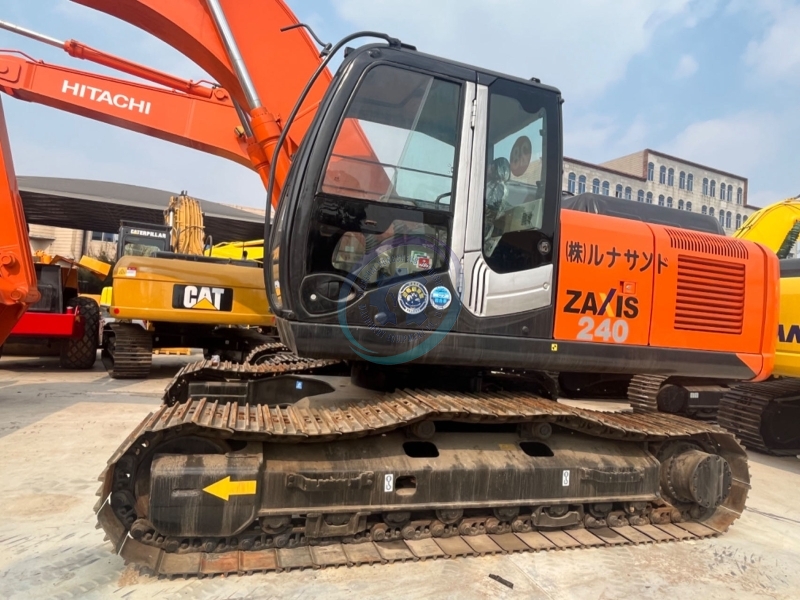 Used Hitachi ZX240 Excavator for Sale