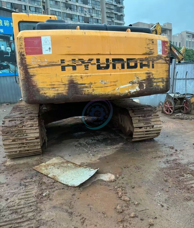 Used Hyundai 210LC Excavator for Sale