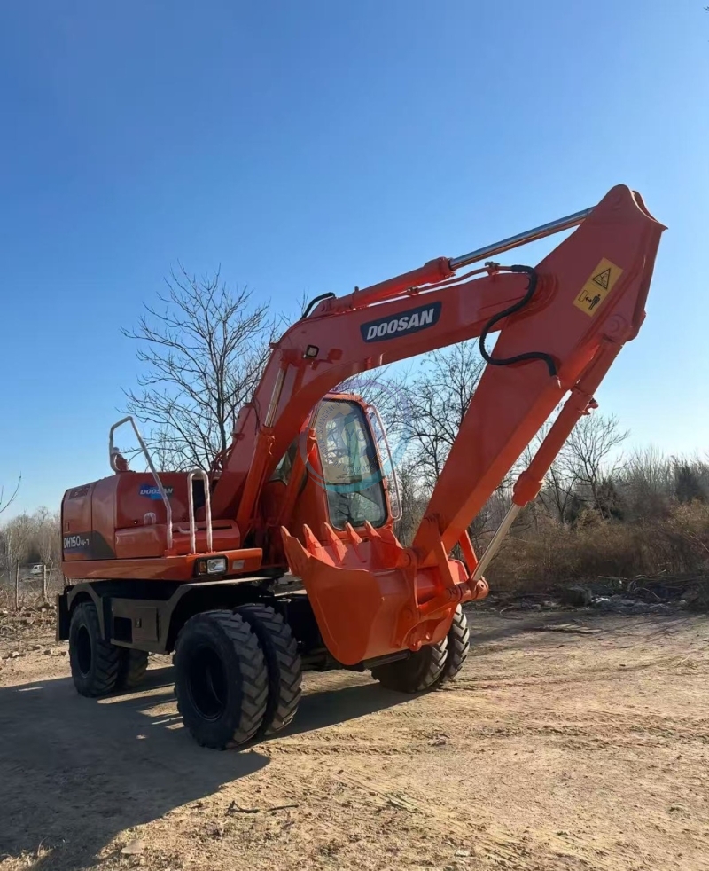 Used Doosan DH150W-7 Excavator for Sale