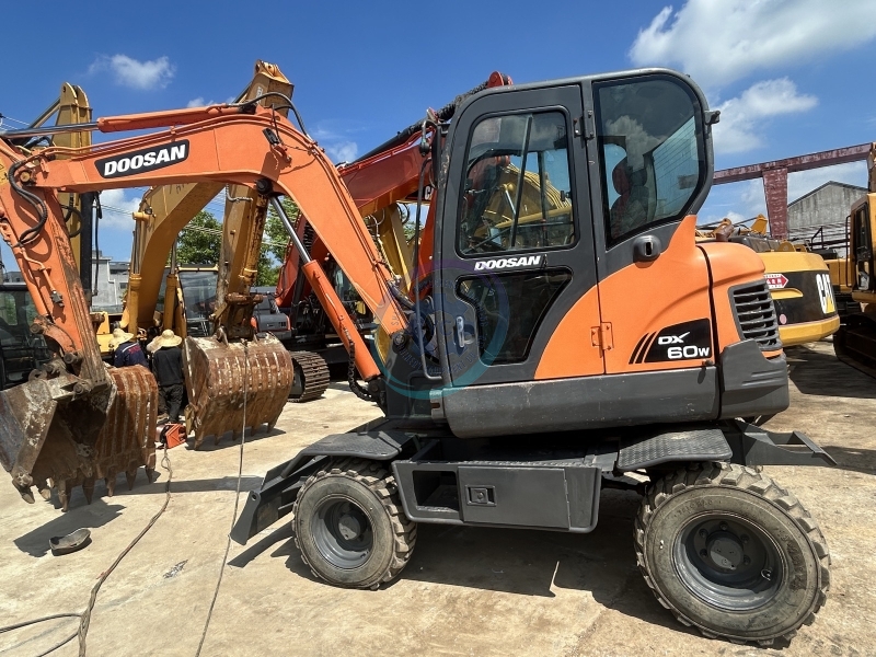 Used Doosan DX60W Mini Excavator for Sale
