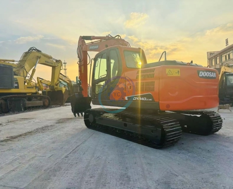 Used Doosan DX140LCA Excavator for Sale
