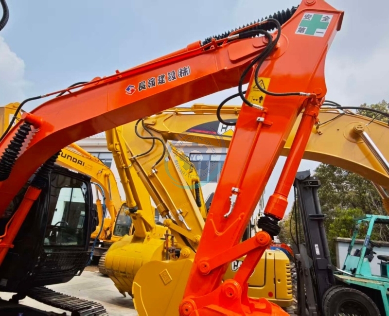 Used Hitachi 120 Excavator for Sale