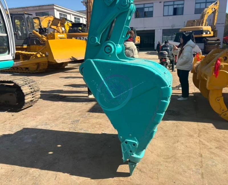 Used Kobelco 135 Excavator for Sale