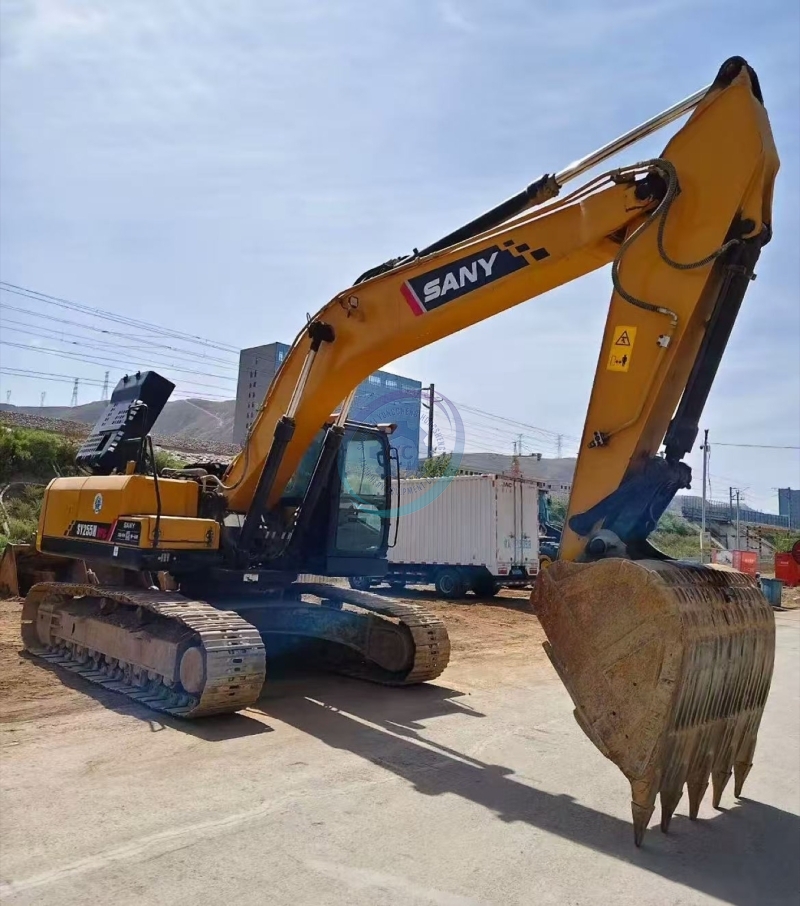Used SANY 255H Excavator for Sale