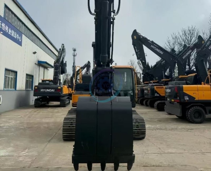 Used Hyundai HX230L Excavator for Sale