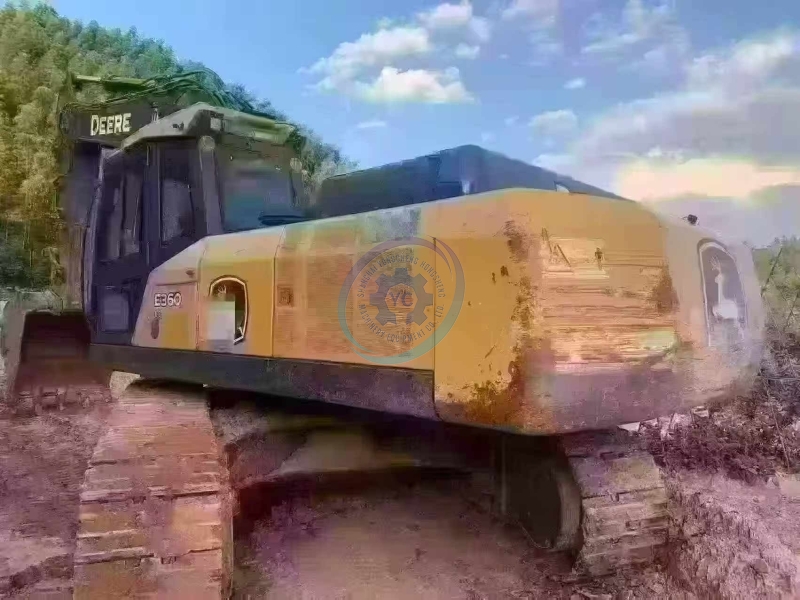 Used John Deere 360 Excavator for Sale