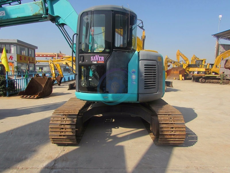 used digger excavator Kobelco SK75 secondhand 7.5ton excavator for sale