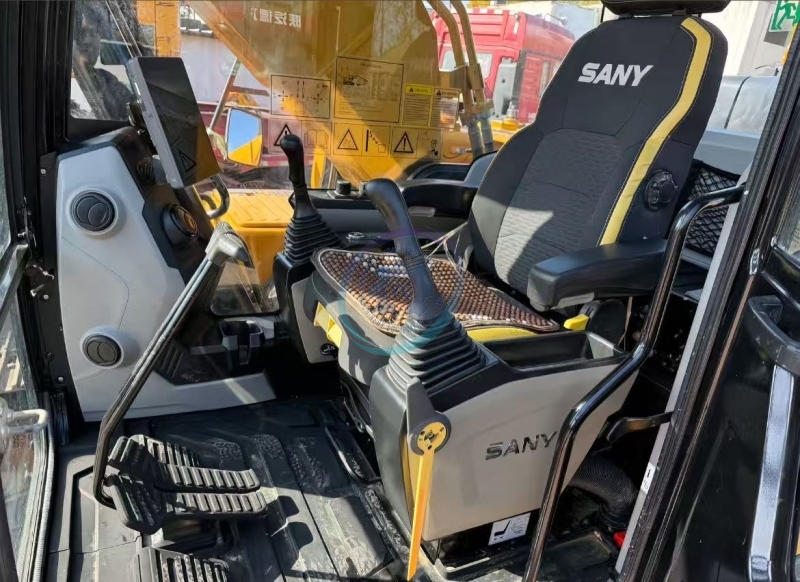 Used SANY 200C Excavator for Sale