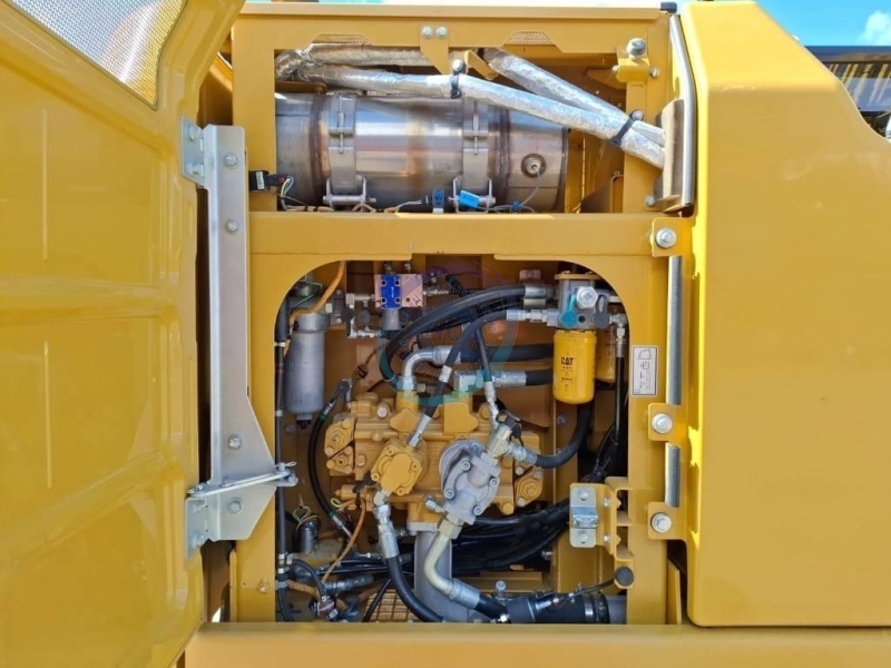 High Quality Low in Price CAT 318D 318E 318FL Mini Working Used Original JAPAN Excavator