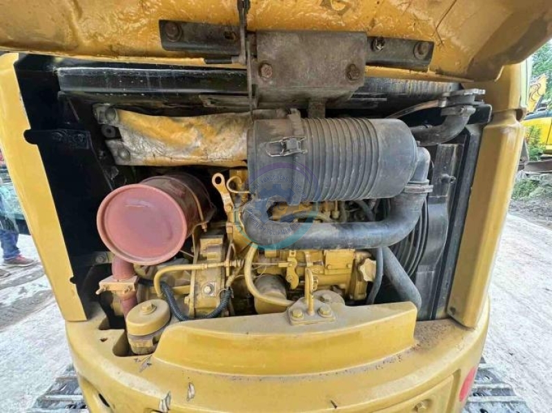 3150KG Caterpillar 303 Mini Used Excavator Second Hand Micro Digger