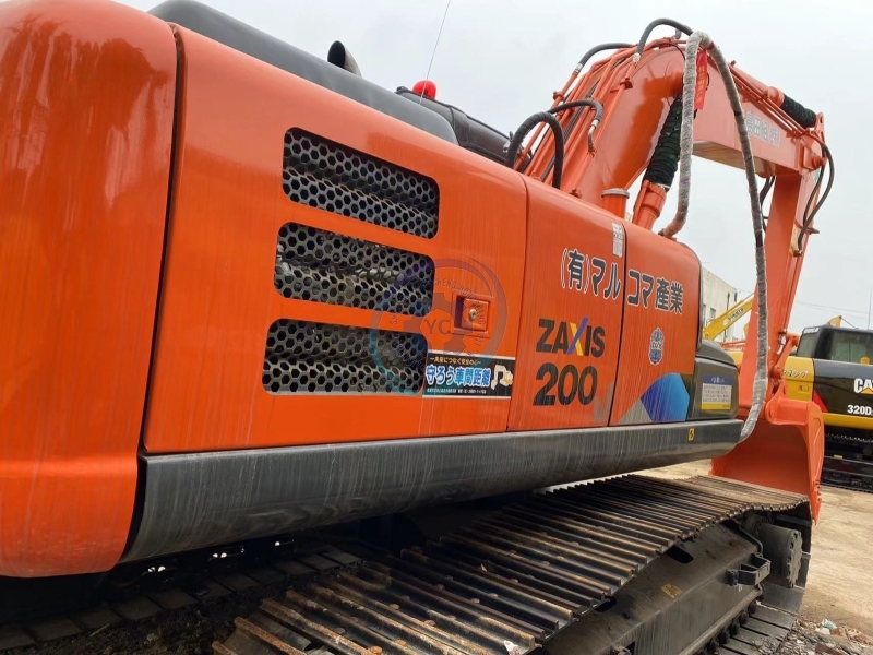 Used Hitachi ZX200 Excavator for Sale