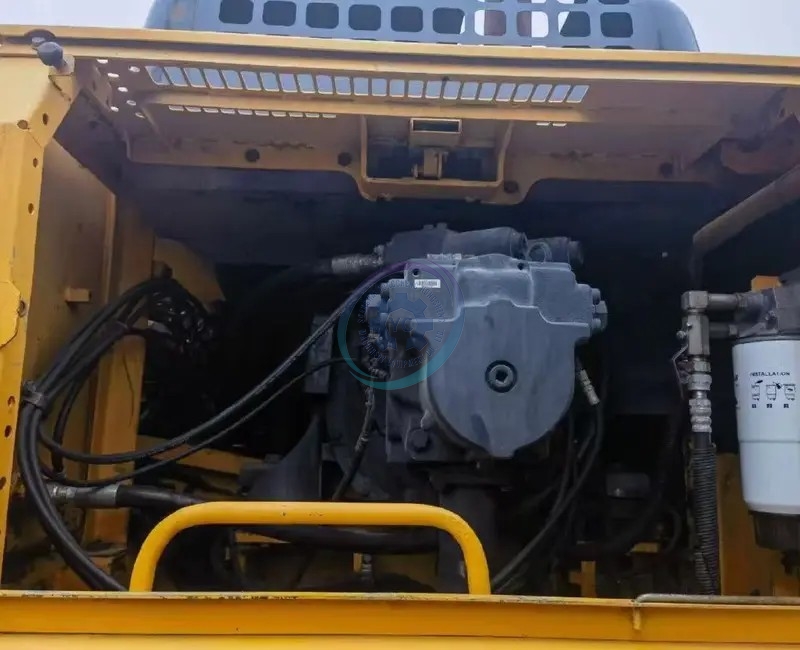 Pelle Komatsu PC450-8 d'occasion à vendre