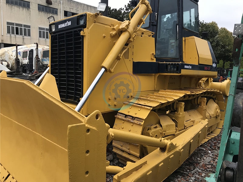 Used Komatsu D85 Bulldozer Earthmoving Machinery Komatsu 65EX D85EX D60 Bulldozer for Sale