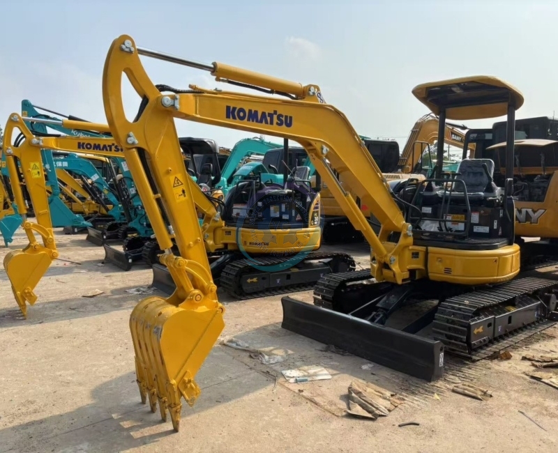 Used Komatsu PC35MR Mini Excavator for Sale