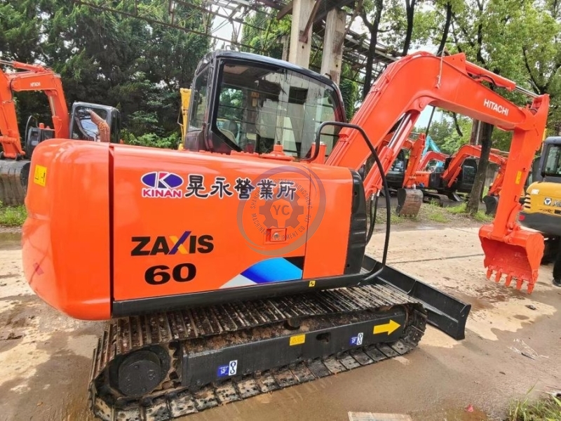 Used Compact Hydraulic Hitachi ZX60 Excavator 5850KG For Mining Construction 60