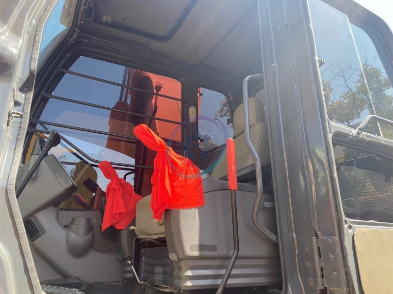 Used Hitachi ZX200 Excavator for Sale