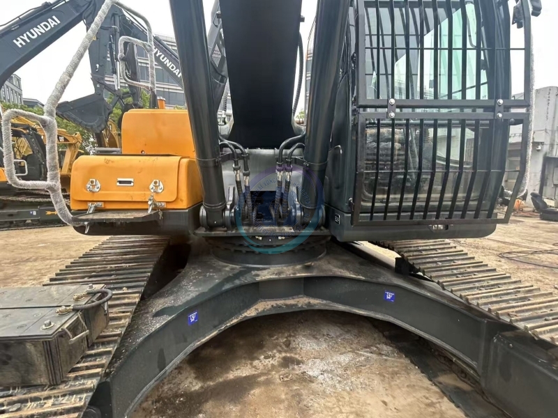Used Hyundai 305LC-9T Excavator for Sale