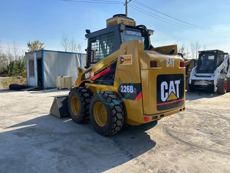 Used Caterpillar 226B Skid Steer Loader for Sale