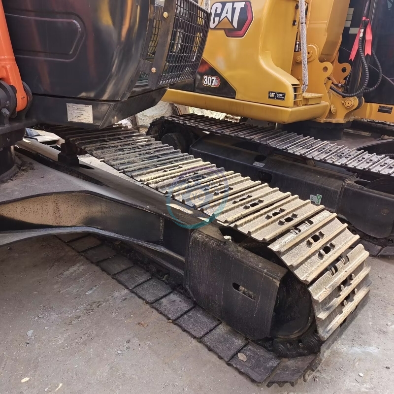 Used Hitachi 130 Excavator for Sale