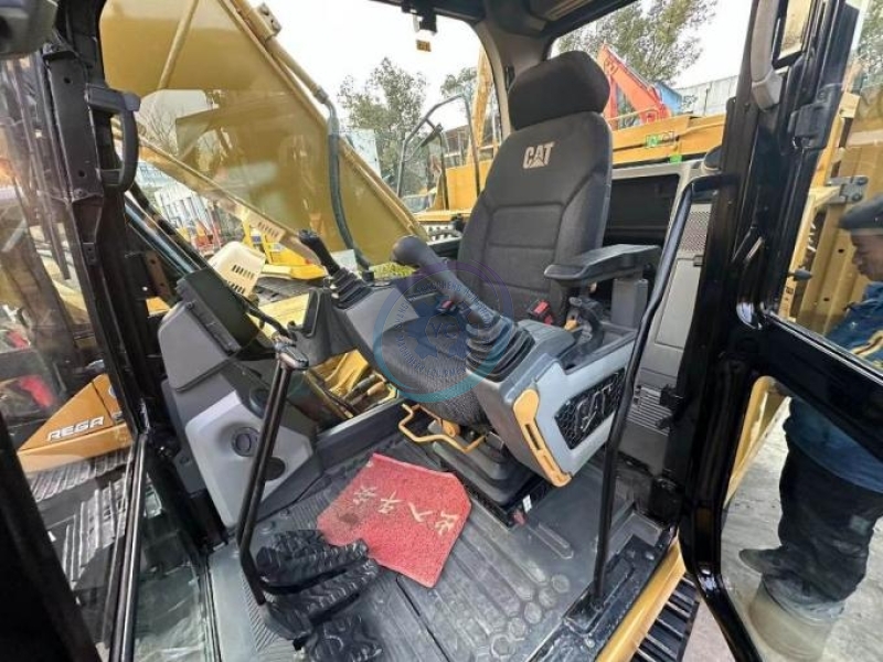 20500KG Used CAT Excavator 320GC Japanese Crawler Machine
