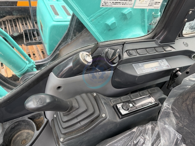 Used Kobelco 210 Excavator for Sale