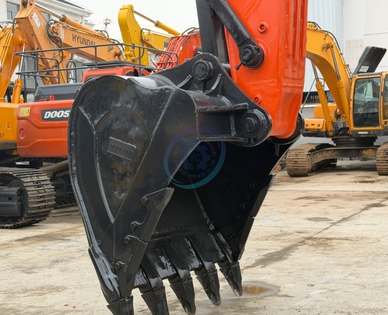 Used Doosan 380 Excavator for Sale