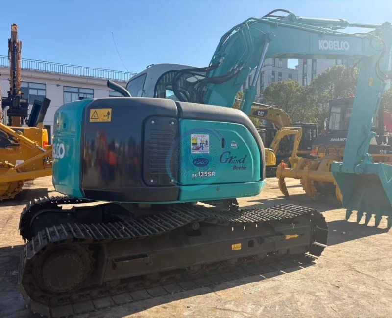 Used Kobelco 135 Excavator for Sale