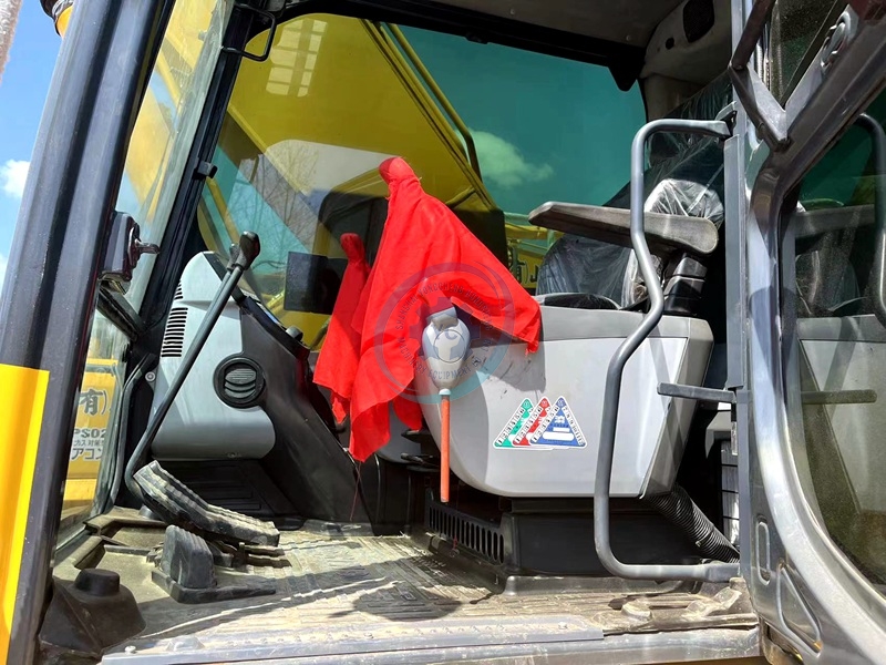 PC220-8 Used Komatsu Excavator 2022 Year Nearly New