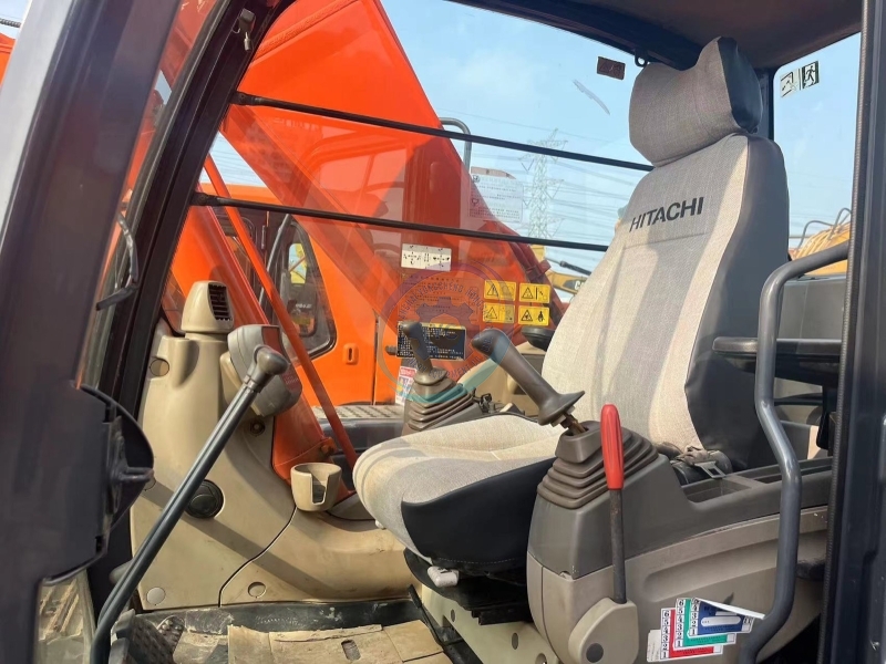 Used Hitachi ZX200 Excavator for Sale