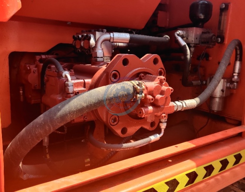 Korea Used Doosan Excavator DH220LC Crawler Machine For Mining