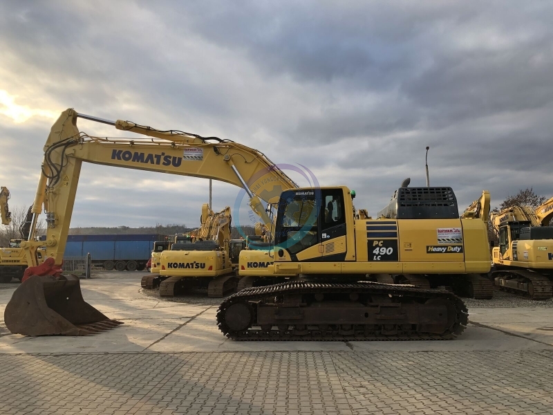 Original Used Japan KOMATSU PC490LC-11 Excavator Second Hand 49 Ton Digger High Quality in Stock