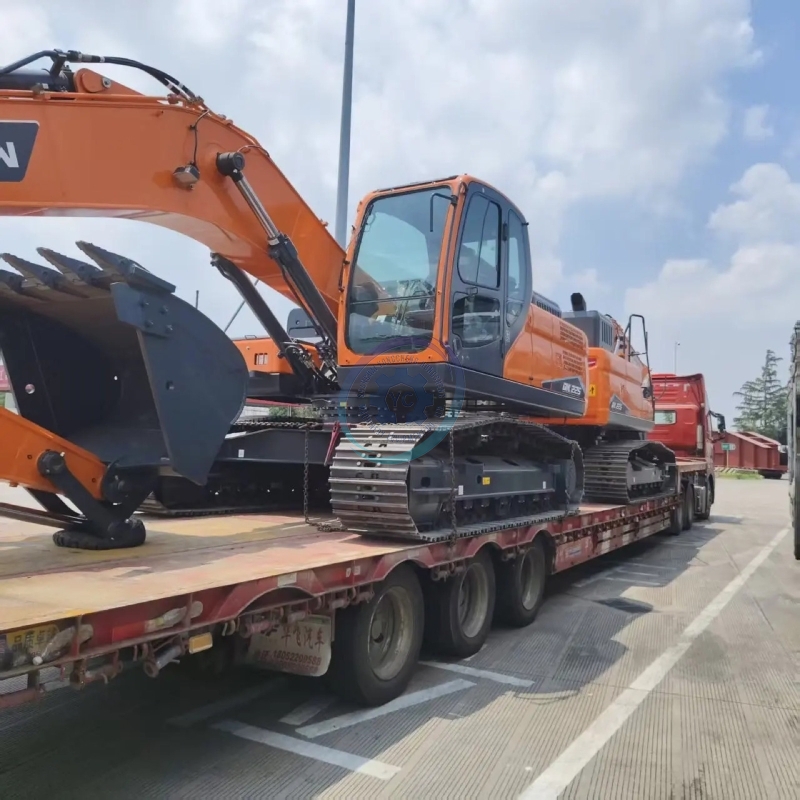 Used Doosan DX225 Excavator for Sale