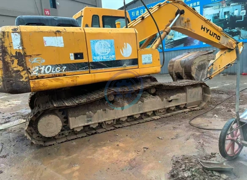 Used Hyundai 210LC Excavator for Sale