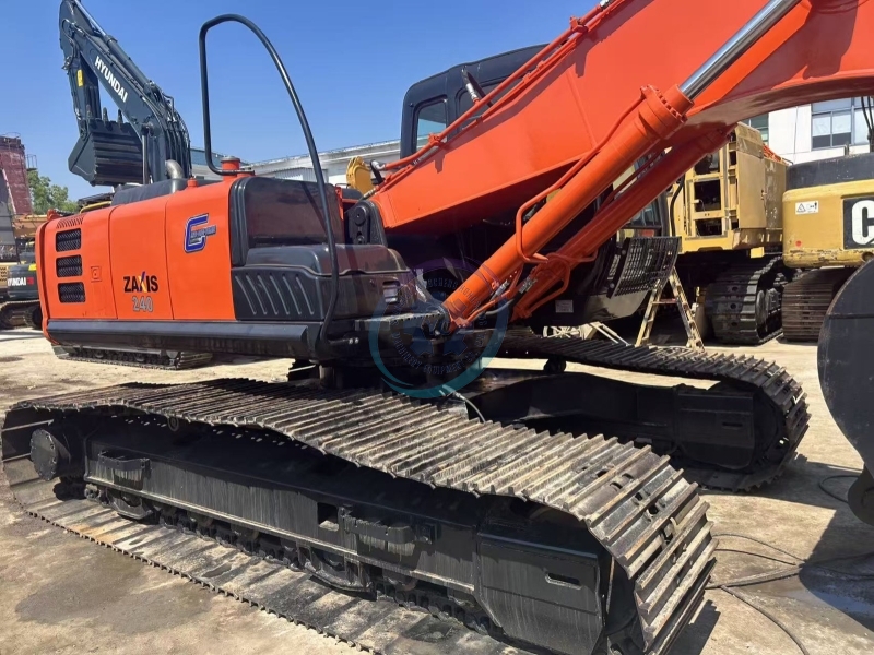 Used Hitachi ZX240 Excavator for Sale