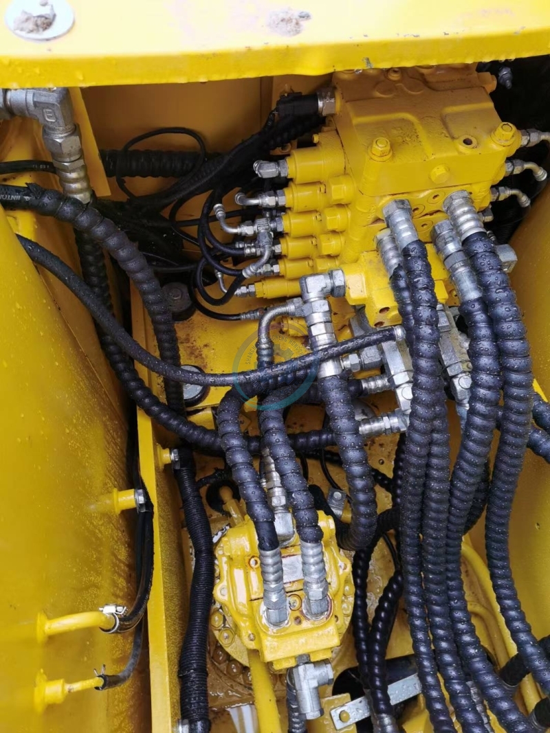 Hot Sale Mini excavator Komatsu PC110 Used Excavator 95 new Japan Original 11Ton komatsu Excavator